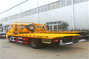 甘南附近拖车救援搭电